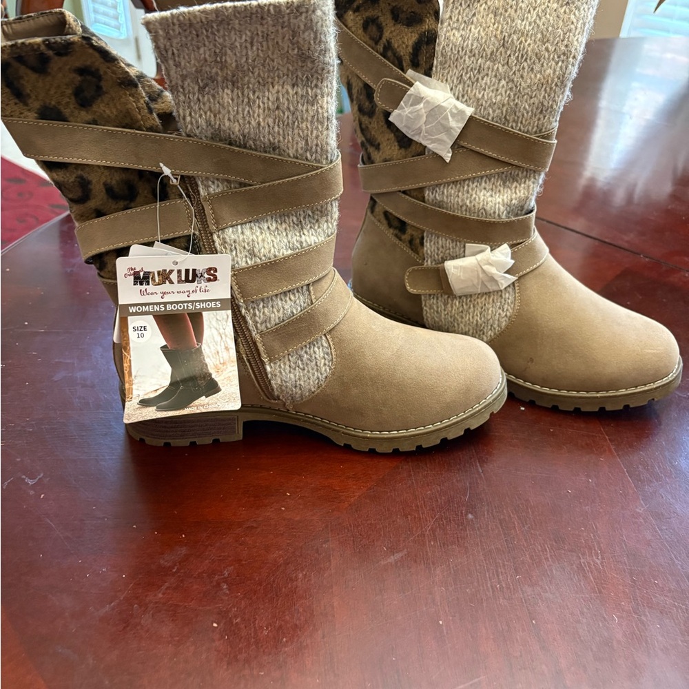 Muk Luks Women’s Tan and Leopard Print Boots